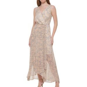 Tommy Hilfiger
Women's Tulip-Hem dress